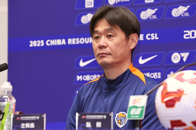 我们加油, 队员没放弃 我们加油, 队员没放弃